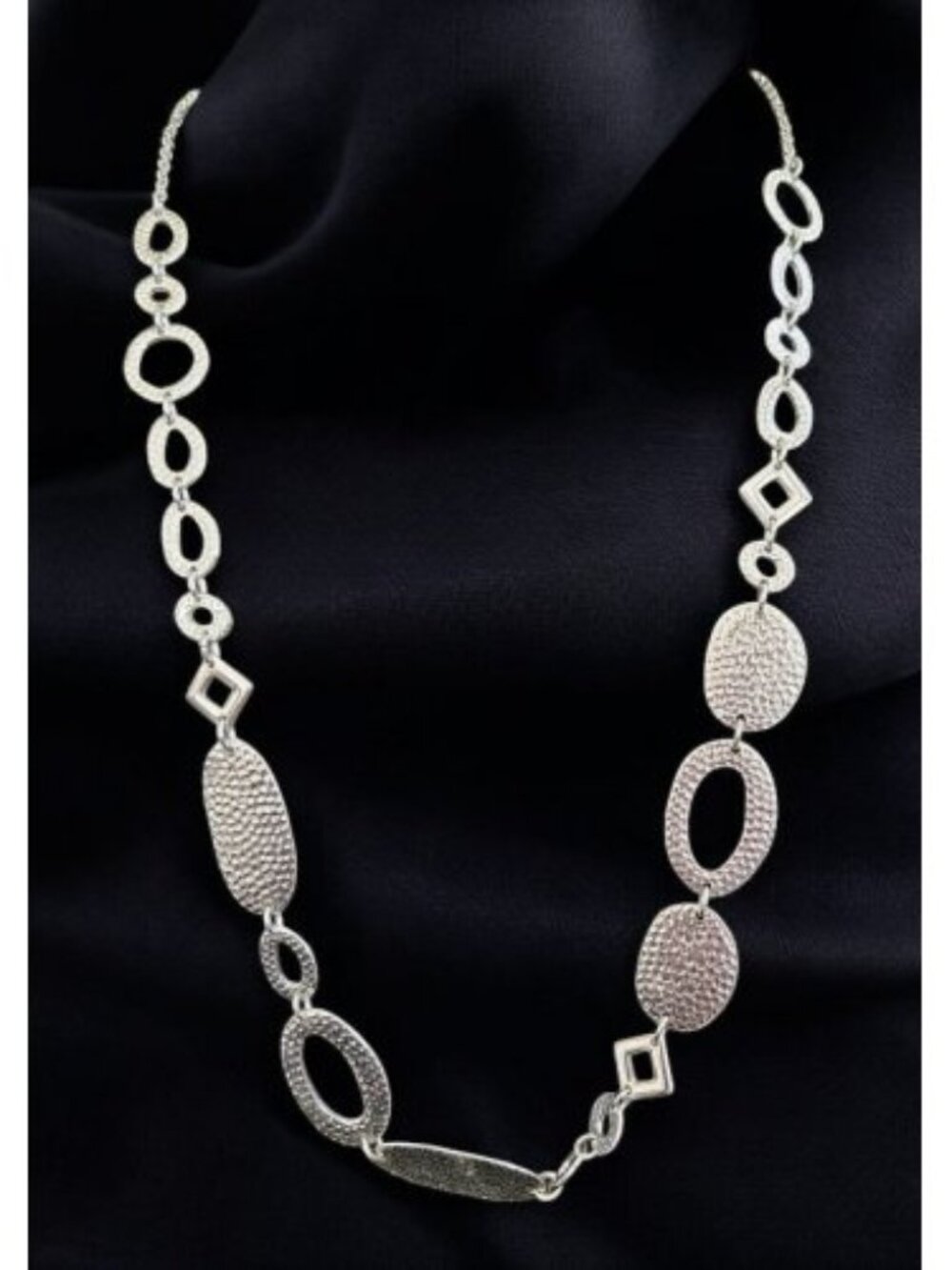 AVON Hammered Silvertone Geometric Necklace Adjustable